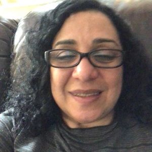 Meet your Posher, Gloria